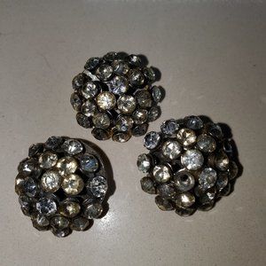 VINTAGE RHINESTONE BUTTONS